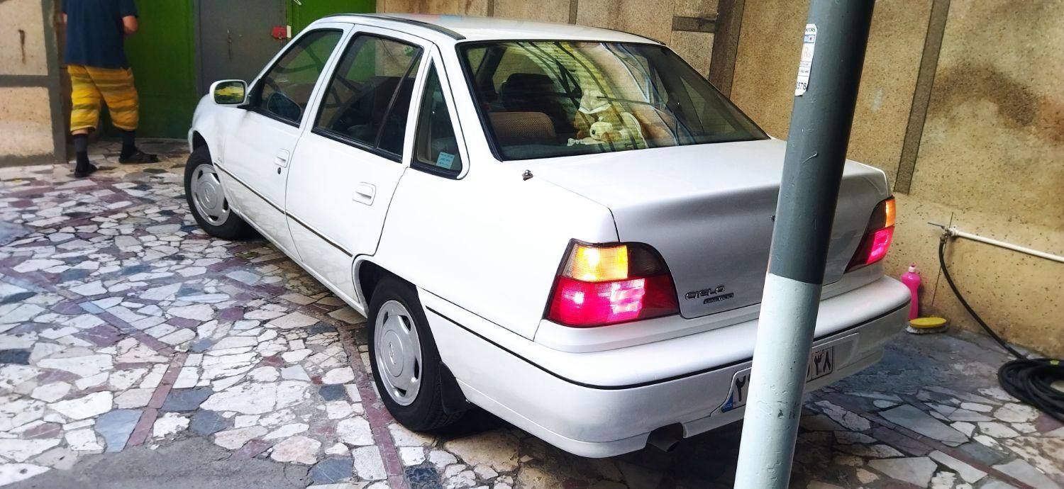 دوو سیلو سدان - 1999