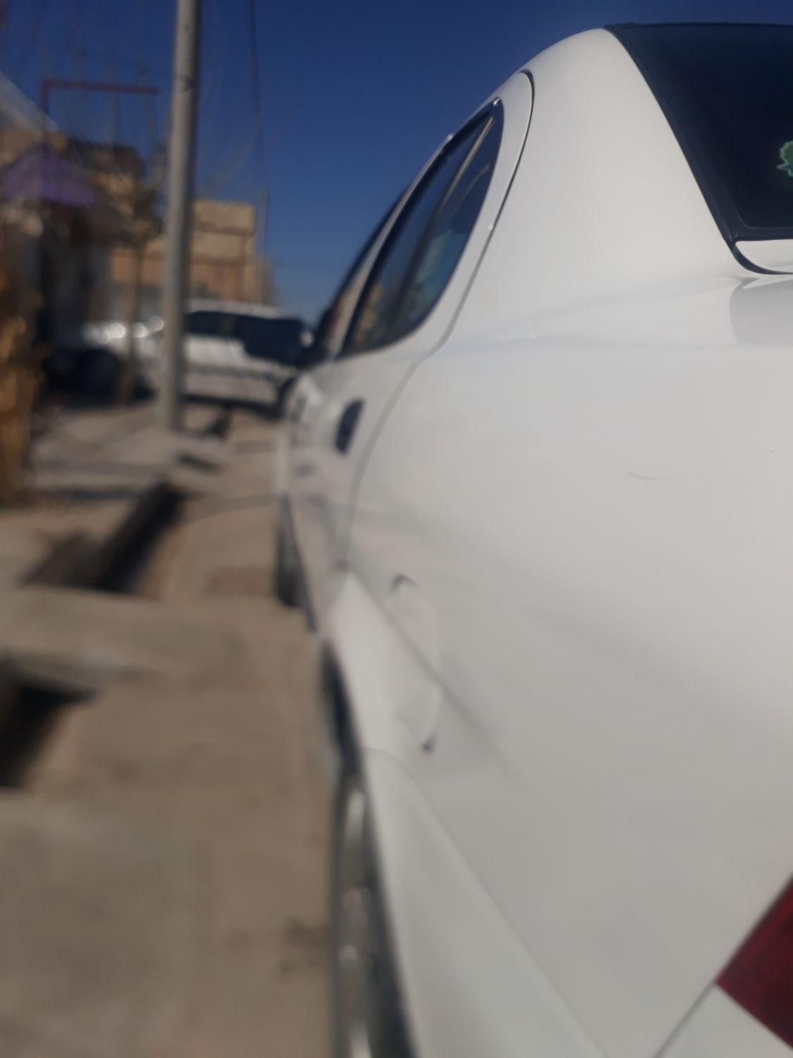 تیبا صندوق دار SX - 1400