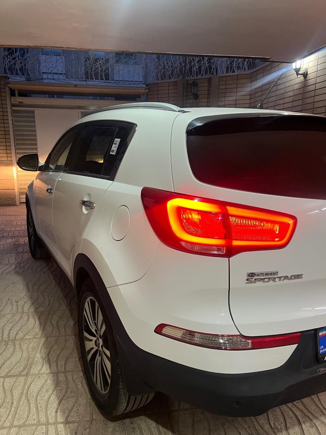 کیا اسپورتیج 4 سیلندر فول 2400cc - 2014