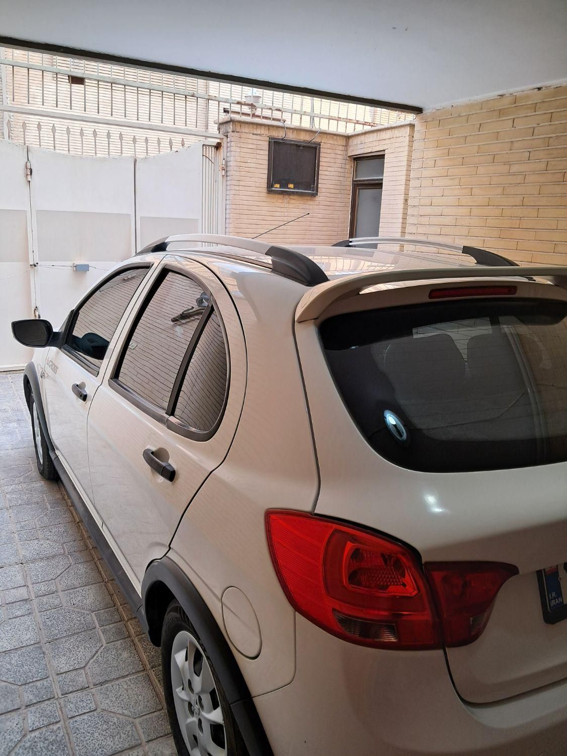 خودرو کوییک، معمولی آگهی ann_18614466