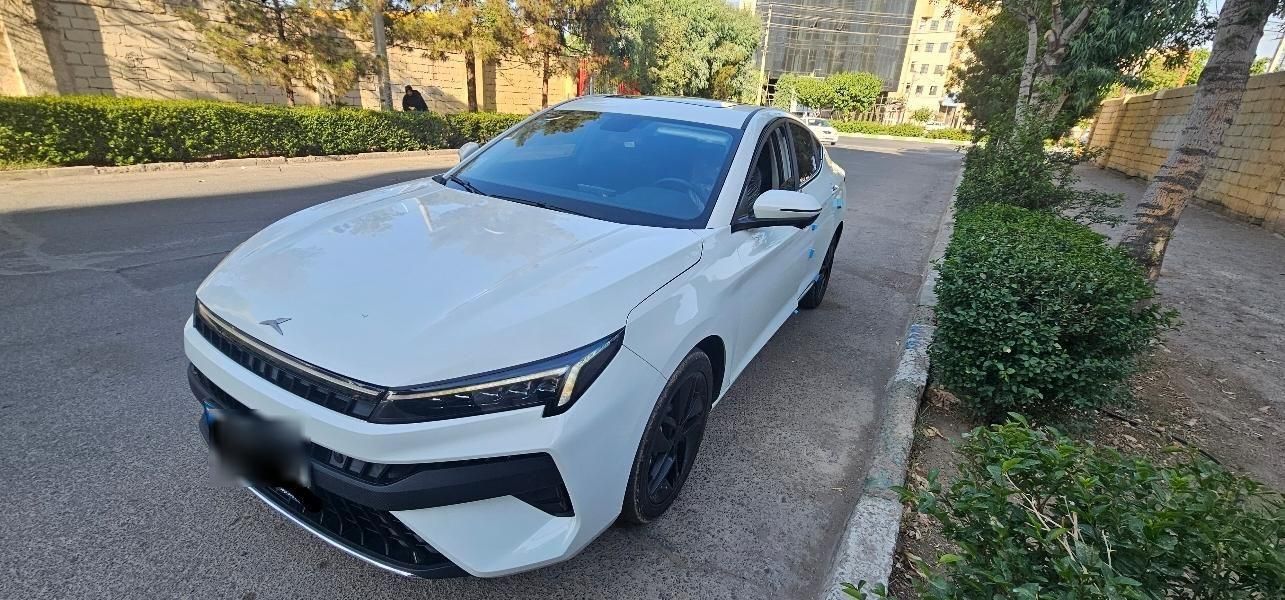 کی ام سی J7 اتوماتیک - 2024