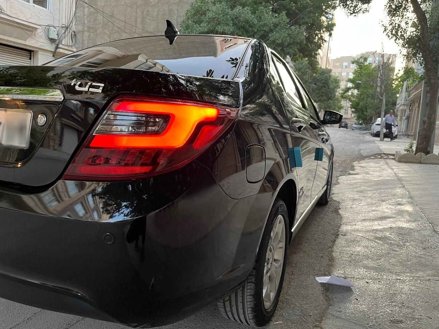 دنا پلاس توربو اتوماتیک - 1402