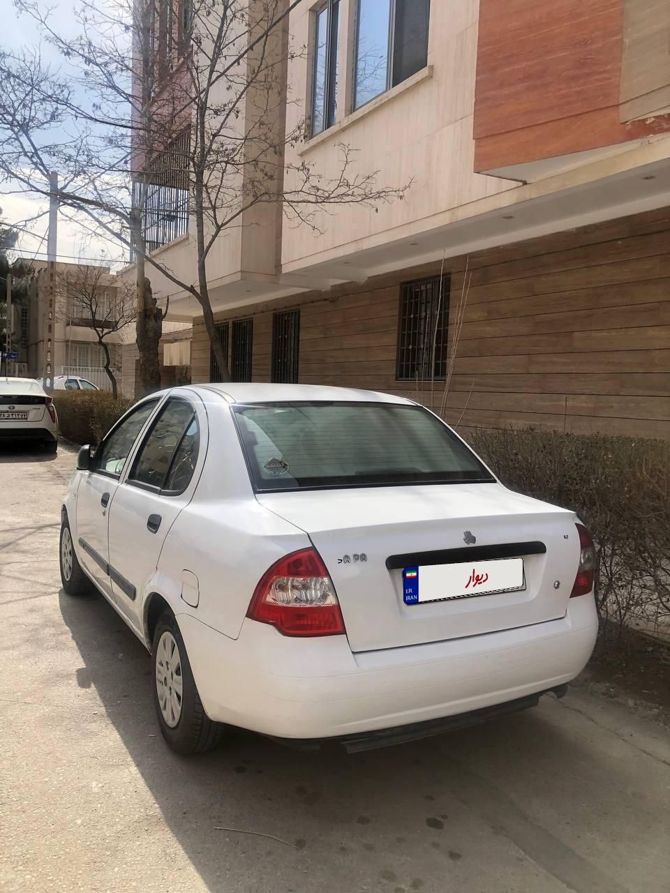 تیبا صندوق دار EX - 1395
