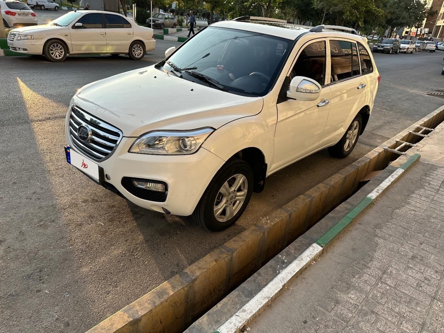 لیفان X60 دنده‌ای - 2014