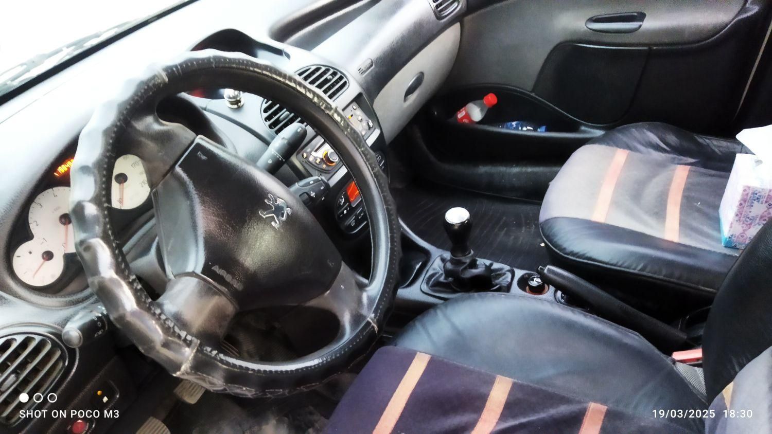 پژو ۲۰۶ صندوق دار v8 - 1390