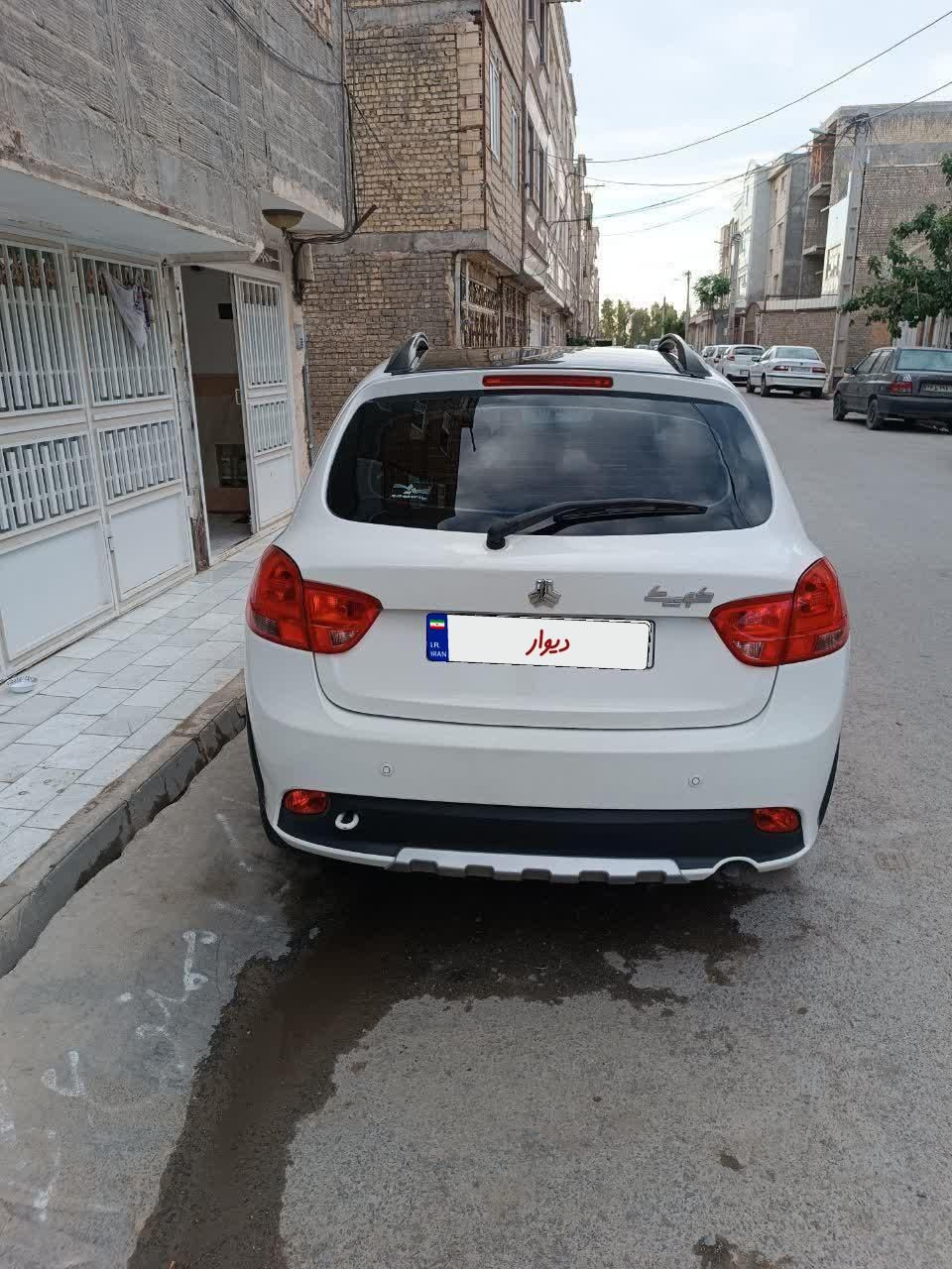 کوییک R دنده‌ای - 1401