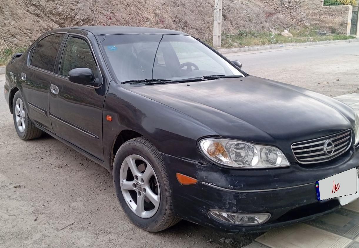 نیسان ماکسیما دنده‌ای - 2004