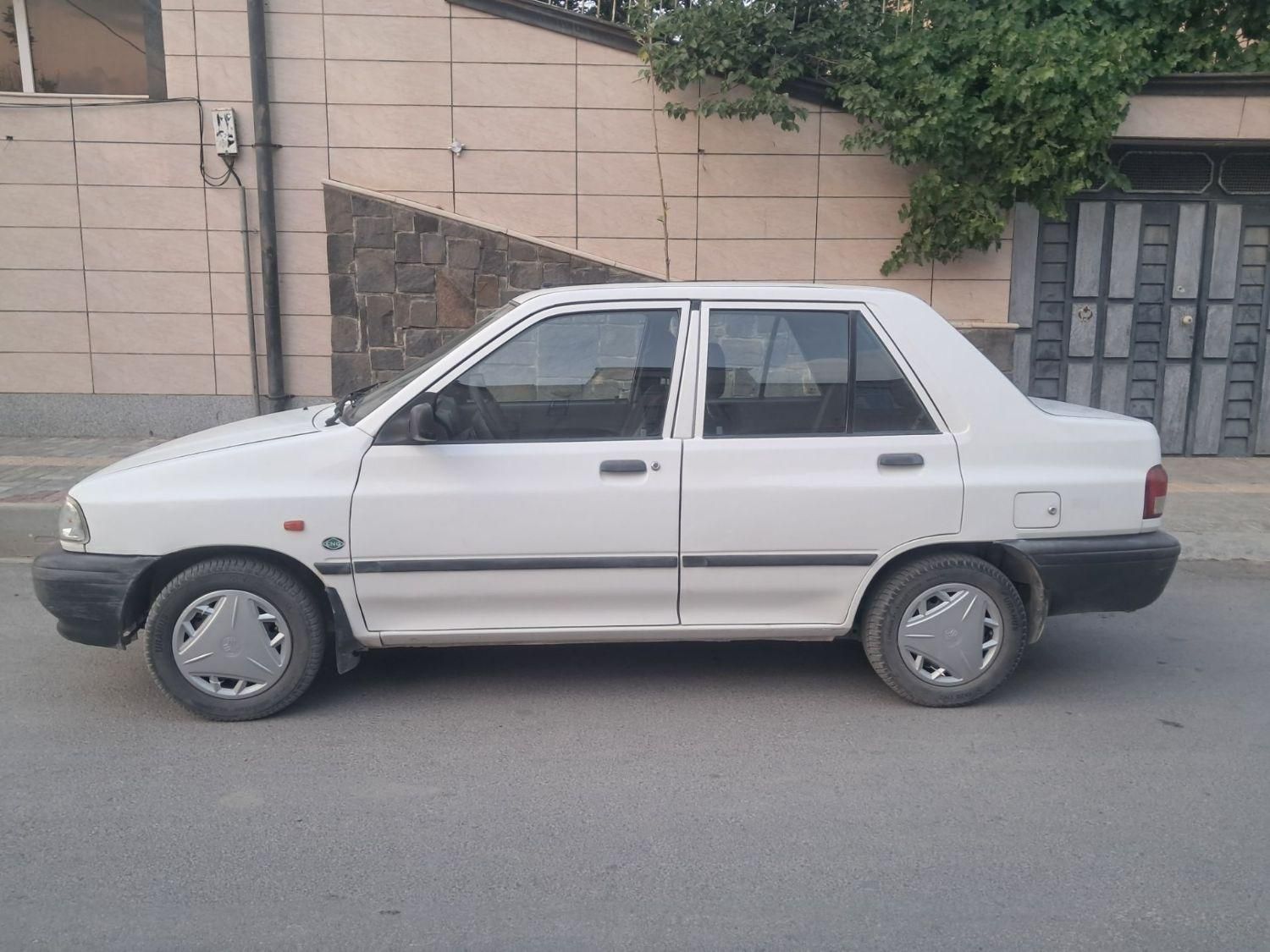 خودرو پراید، 131 آگهی ann_18615792