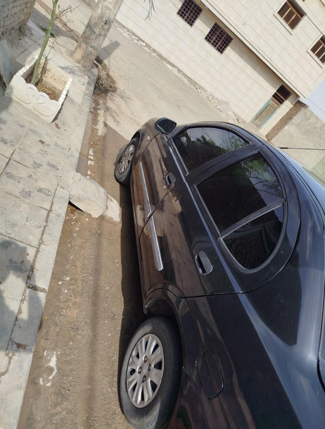 تیبا صندوق دار SX - 1395