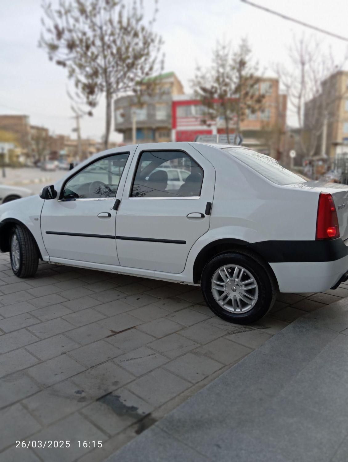 خودرو رنو، پارس تندر آگهی ann_18616189