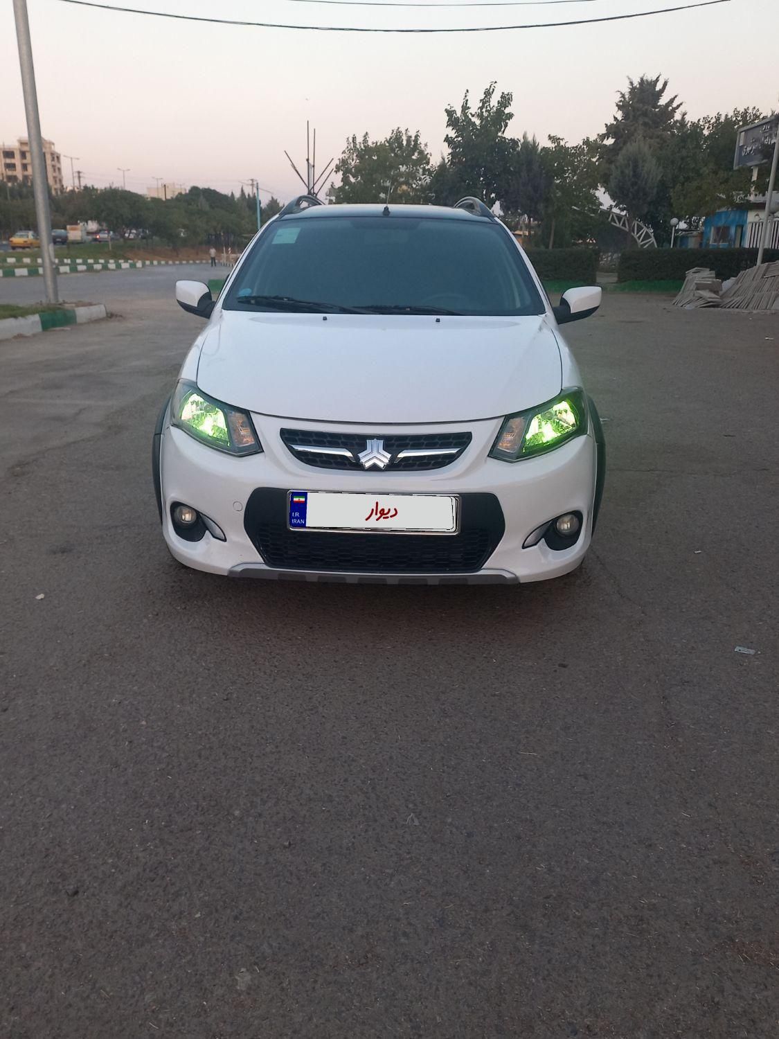 خودرو کوییک، R آگهی ann_18616426
