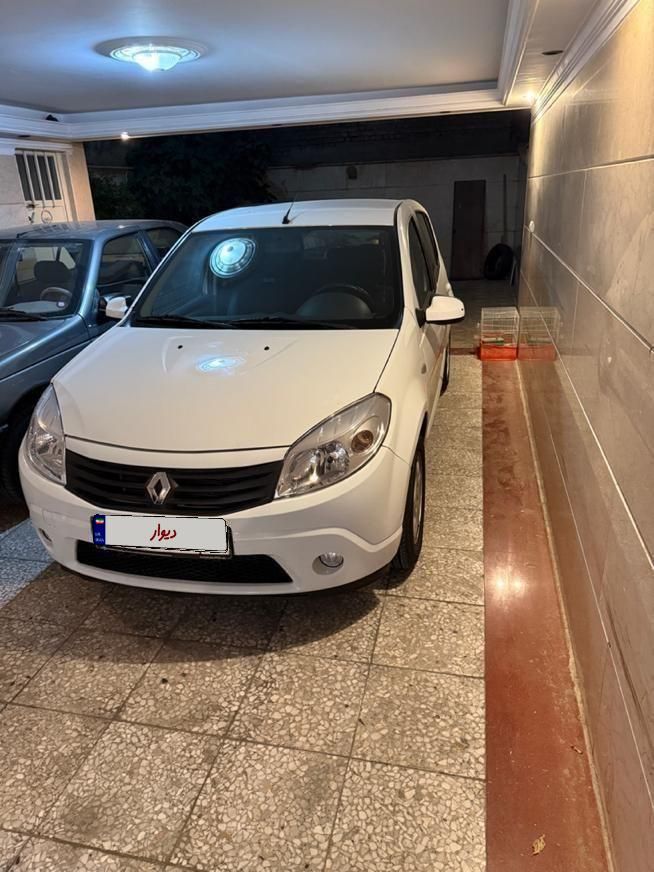خودرو رنو، ساندرو آگهی ann_18616479