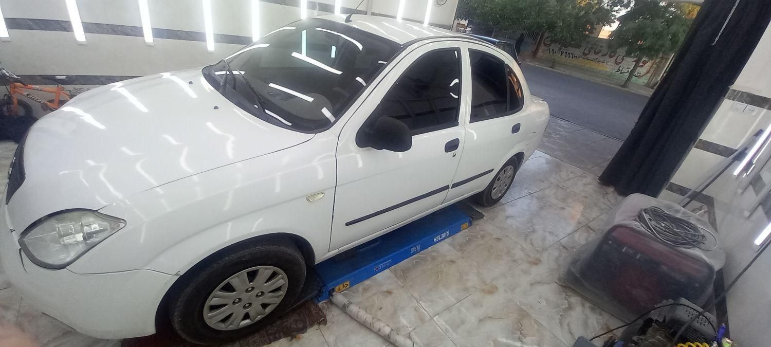 تیبا صندوق دار SX - 1398