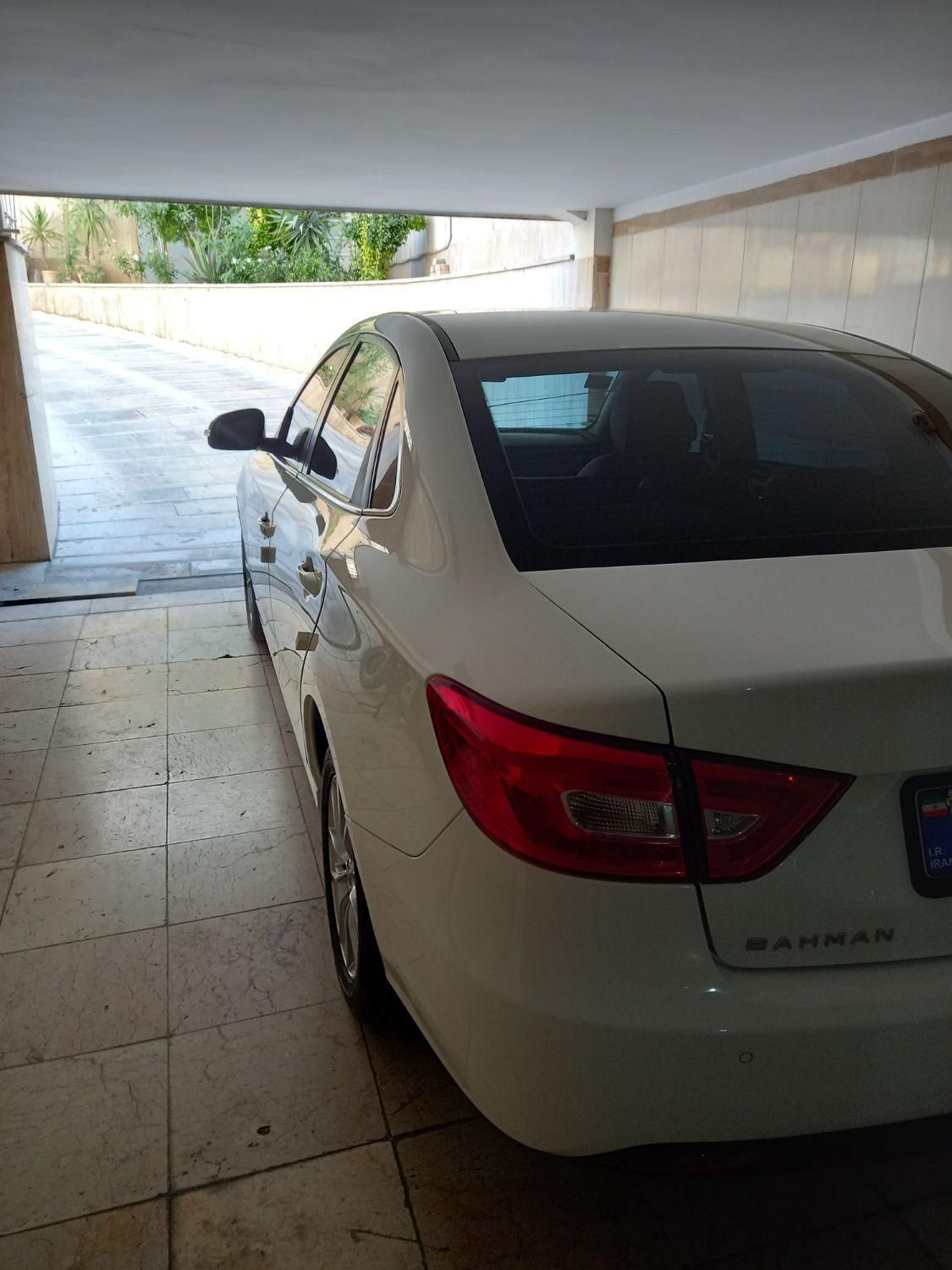 خودرو بسترن، B30 آگهی ann_18616765