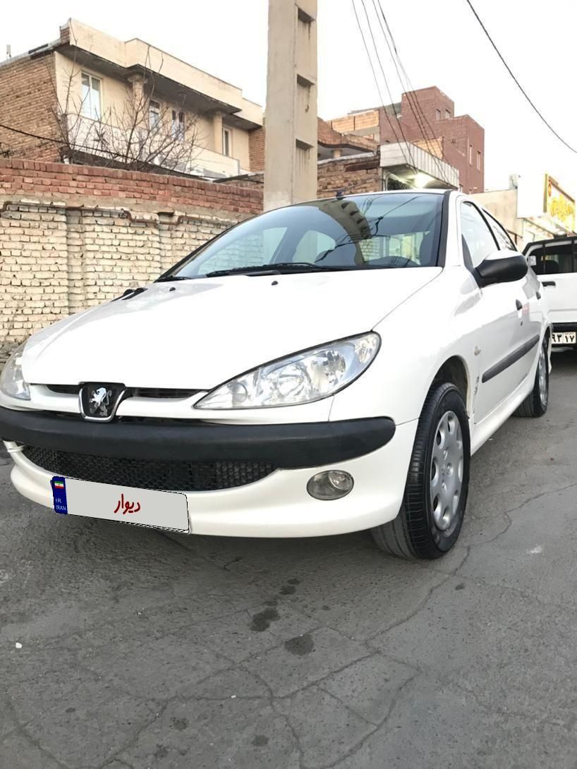 پژو ۲۰۶ صندوق دار v8 - 1393