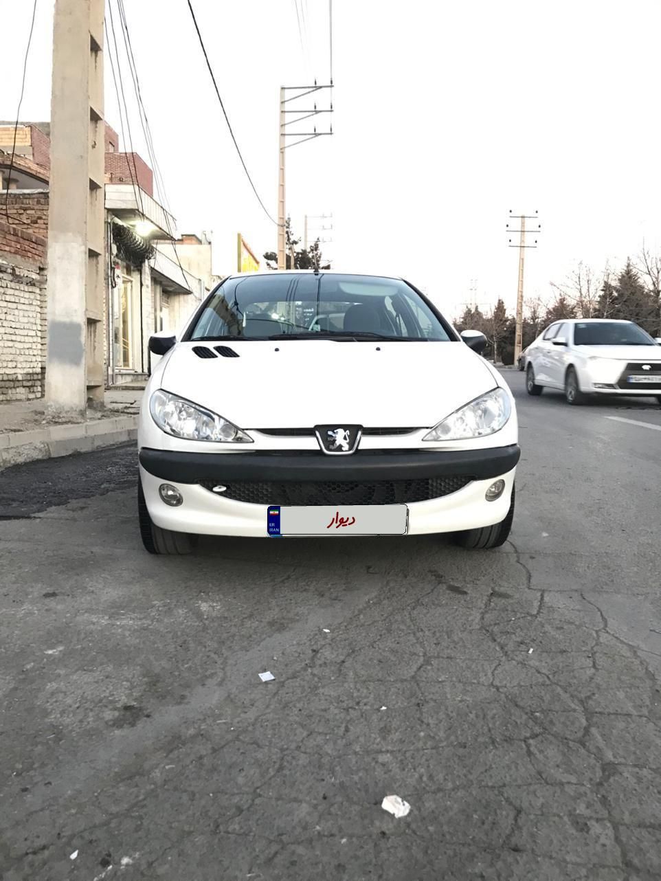 پژو ۲۰۶ صندوق دار v8 - 1393