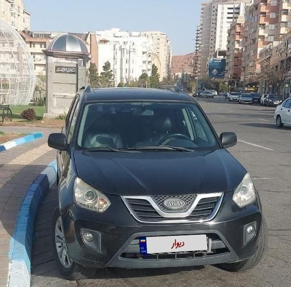 خودرو ام وی ام، X33 آگهی ann_18617261