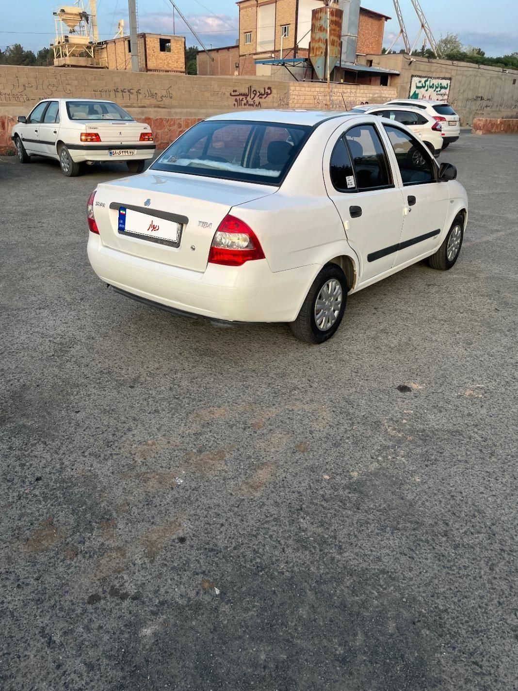 تیبا صندوق دار SX - 1393
