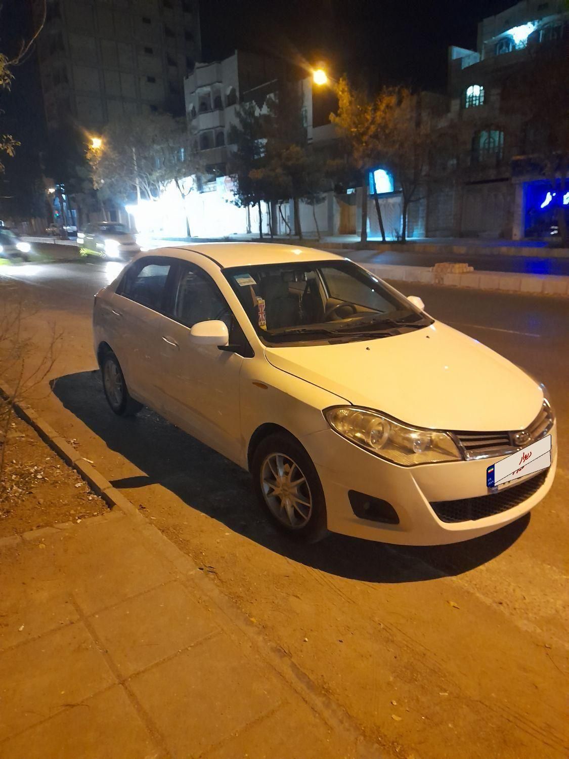 خودرو ام وی ام، 315 صندوقدار آگهی ann_18617432
