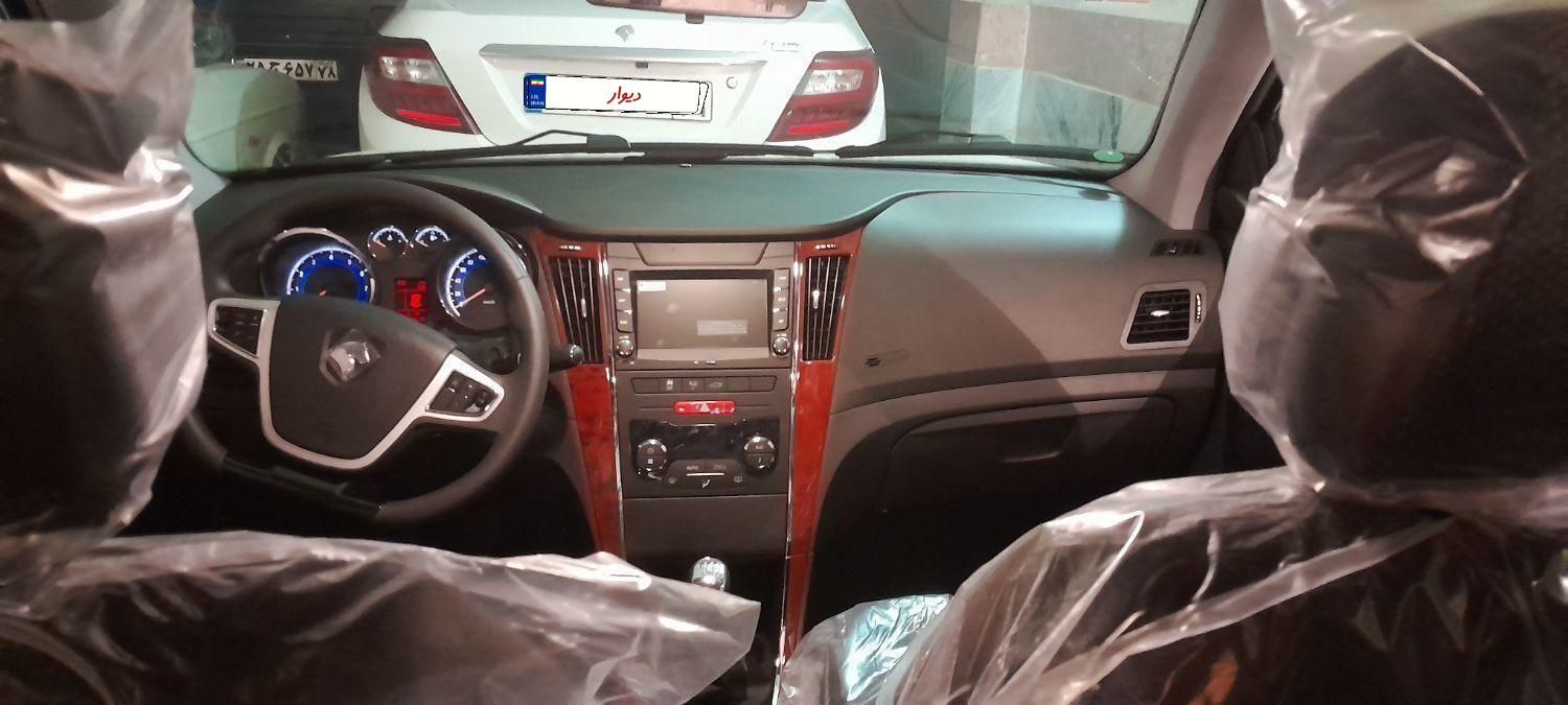 دنا پلاس توربو 6 دنده - 1404