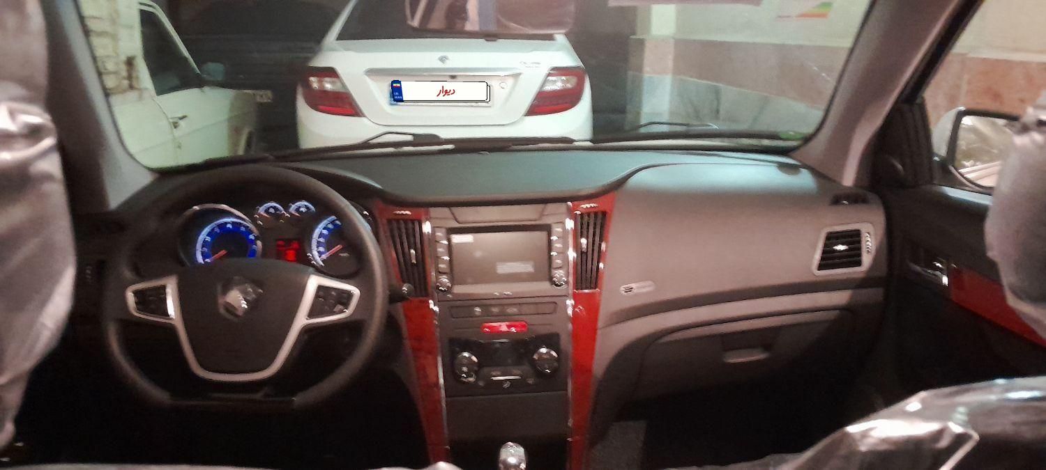 دنا پلاس توربو 6 دنده - 1404