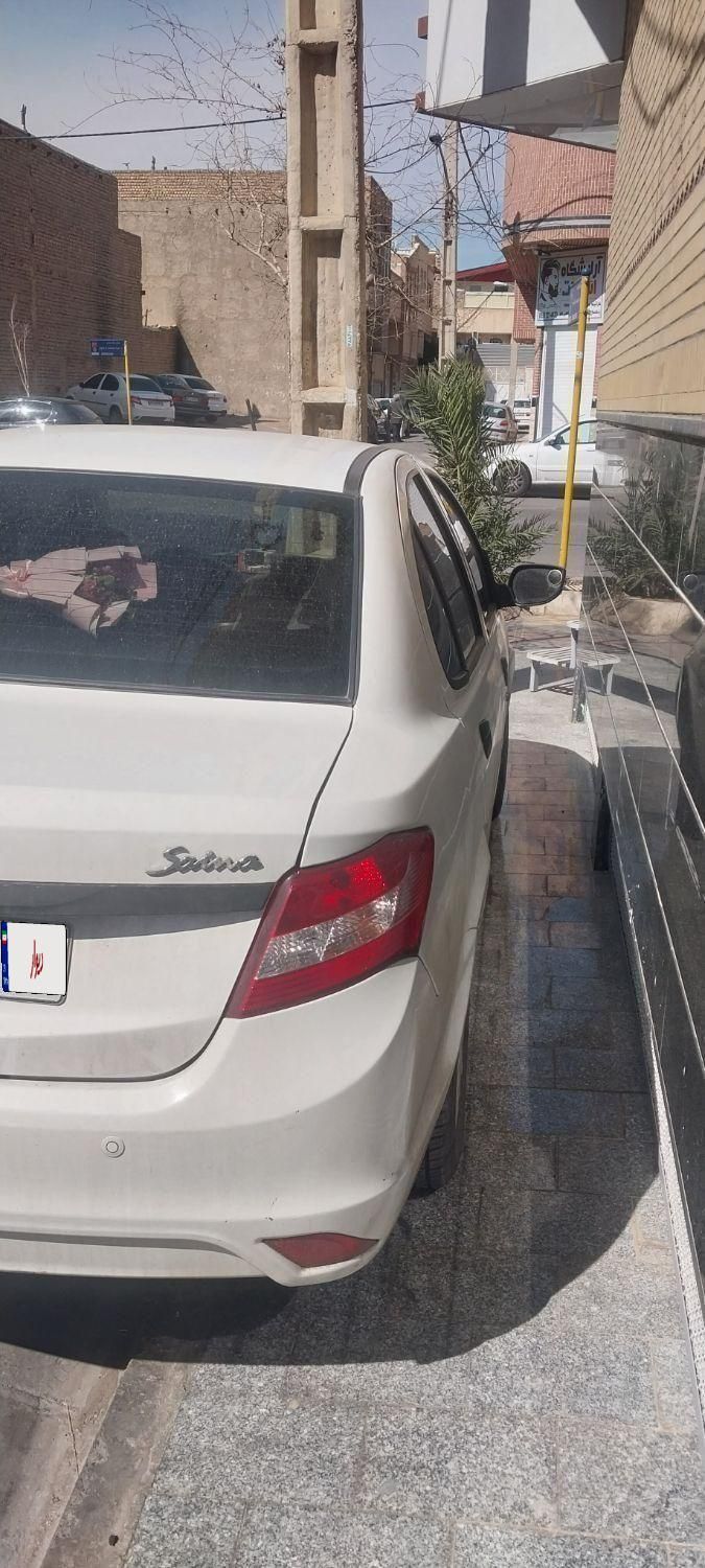 خودرو ساینا، EX آگهی ann_18617901