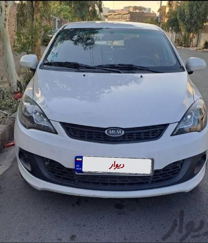 خودرو ام وی ام، 315 صندوقدار آگهی ann_18617929