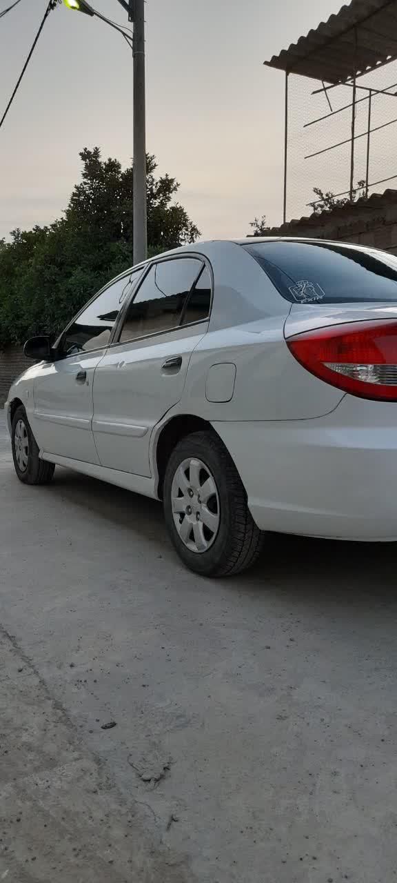 کیا ریو هاچ بک فول UB - 2015