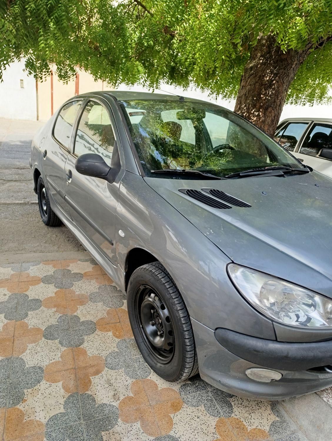 پژو ۲۰۶ صندوق دار v8 - 1394