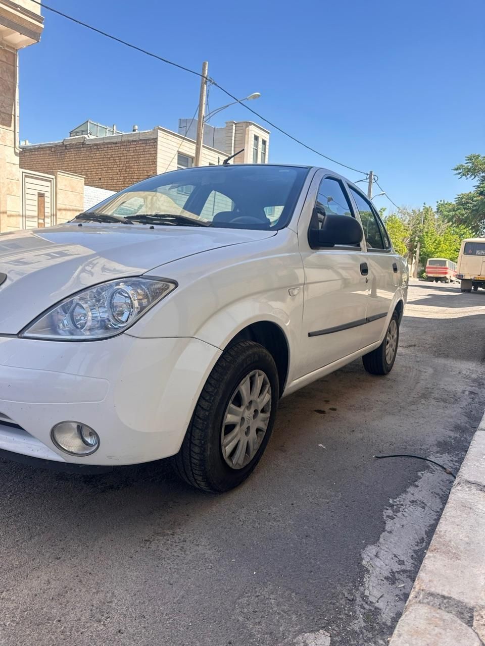 تیبا صندوق دار SX - 1400