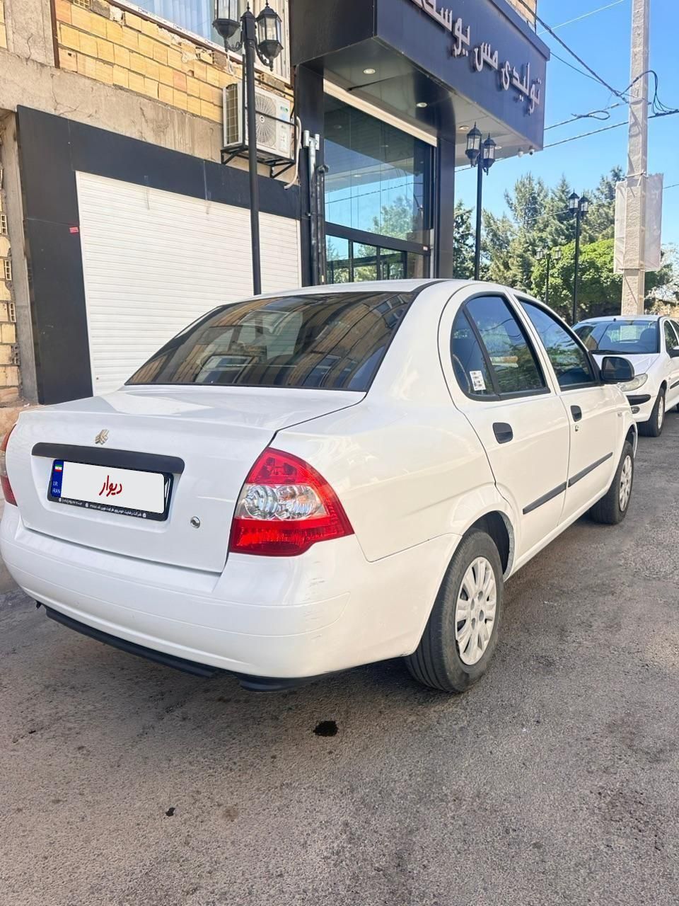 تیبا صندوق دار SX - 1400