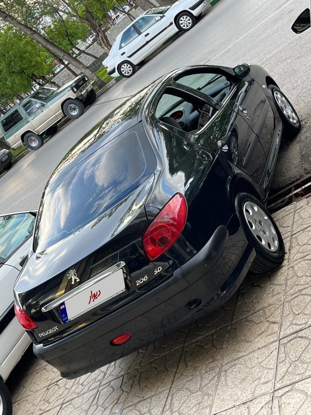 پژو ۲۰۶ صندوق دار v8 - 1395