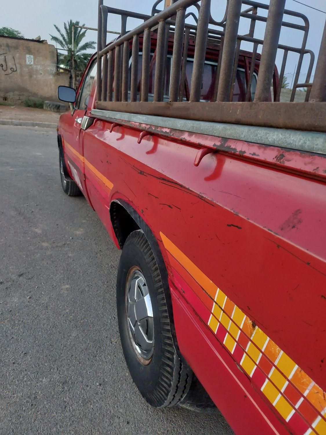تویوتا کمری XLE - 1402
