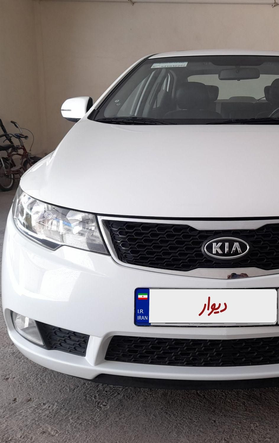 خودرو کیا، سراتو مونتاژ آگهی ann_18618878