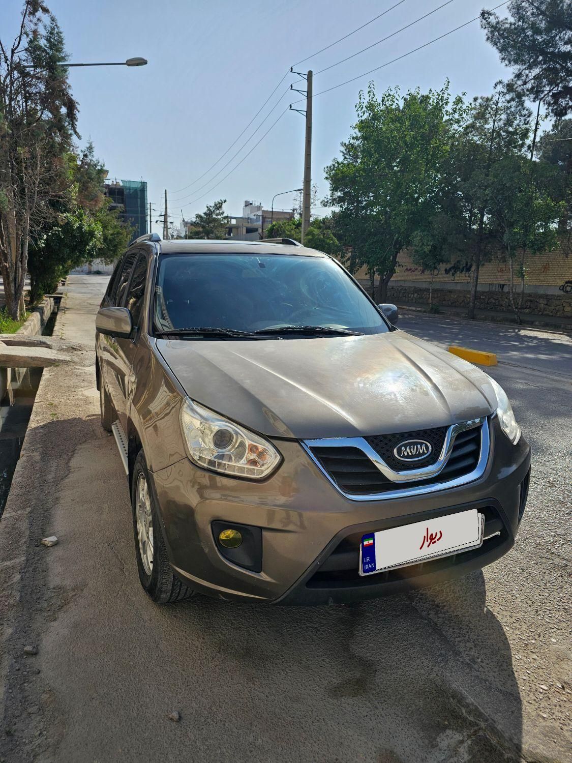 ام وی ام X33 دنده‌ای ساده - 2014