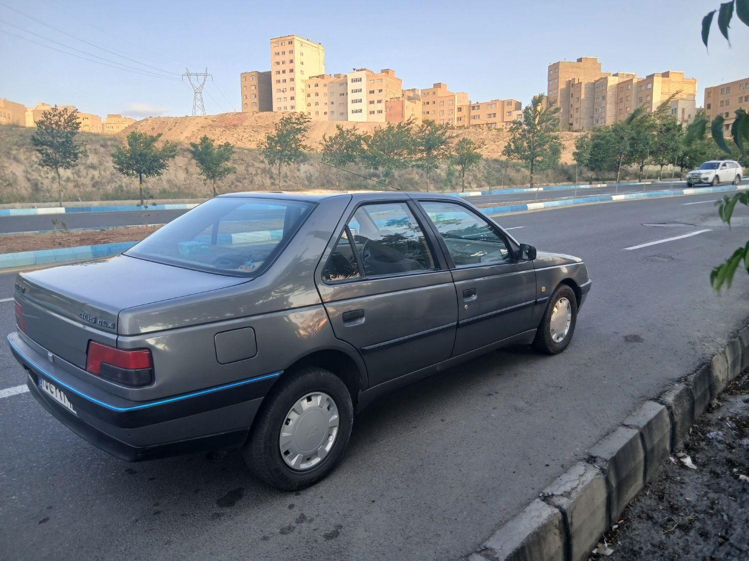 پژو 405 GLX - 1390