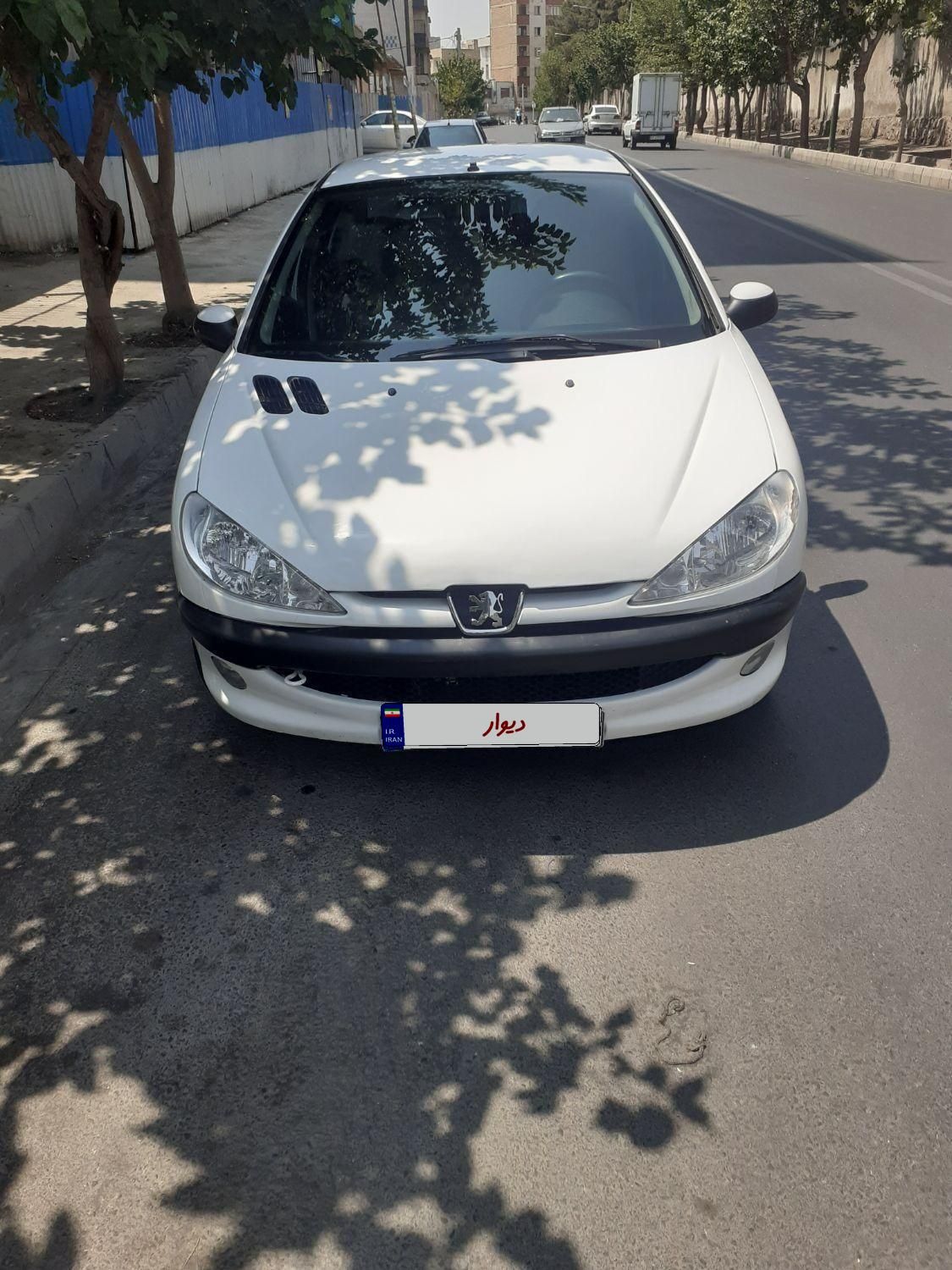 پژو ۲۰۶ صندوق دار v8 - 1398