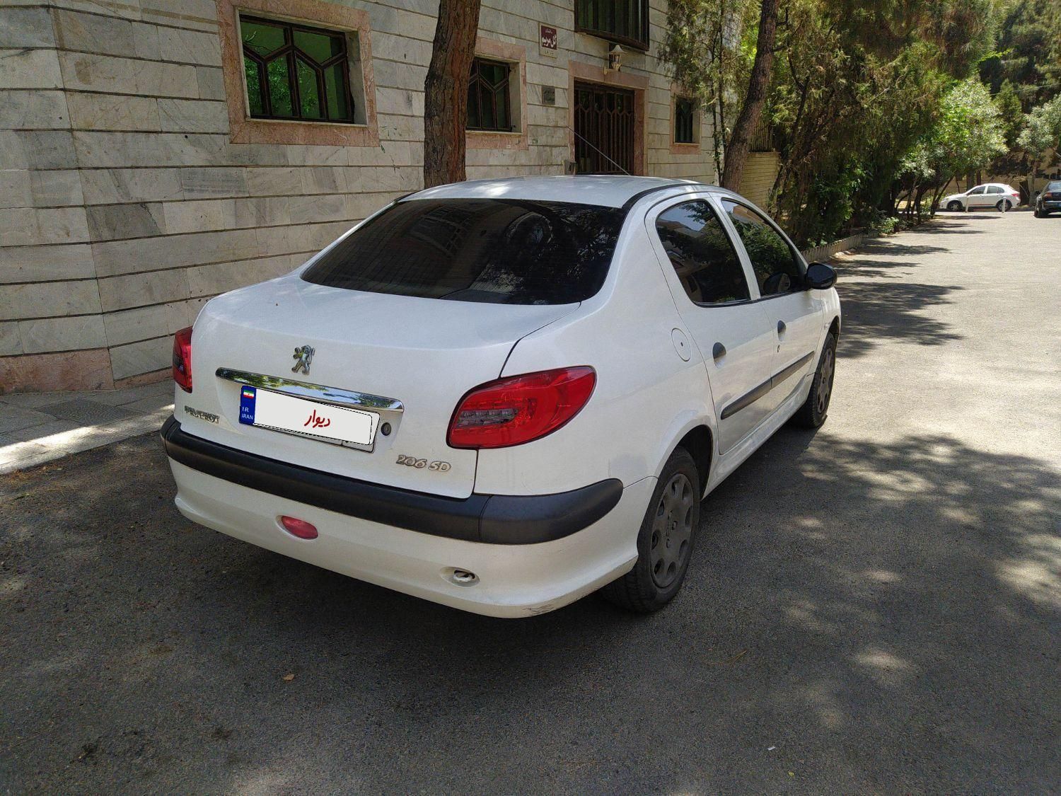پژو ۲۰۶ صندوق دار v20 - 1390