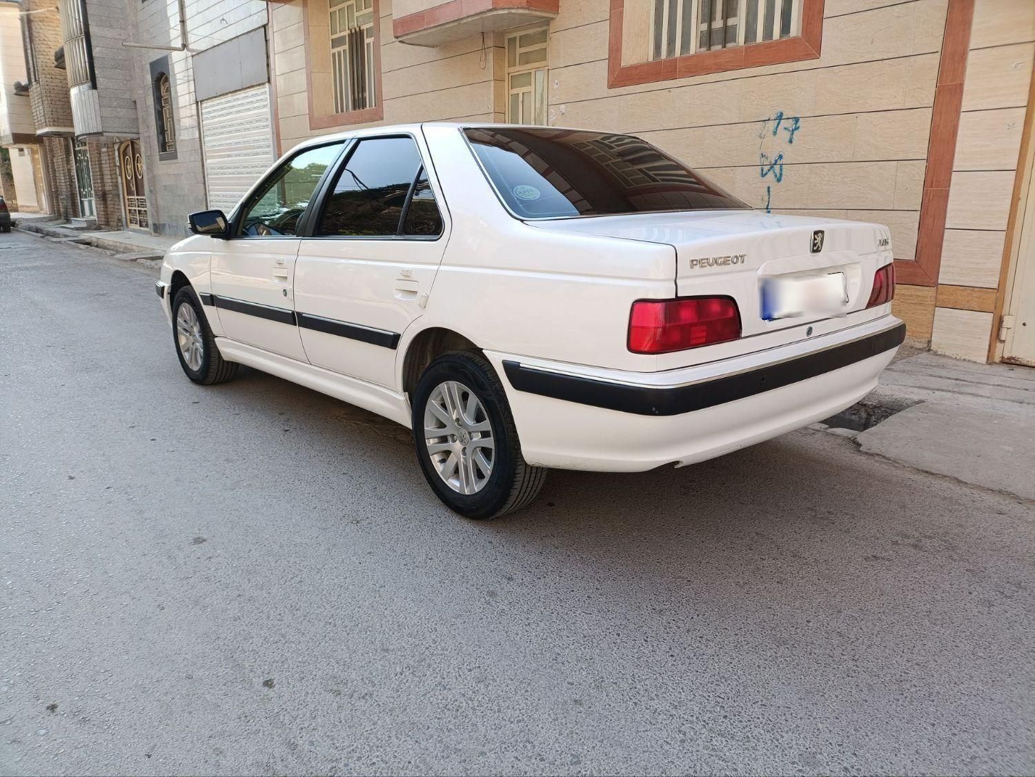 پژو پارس XU7P - 1401