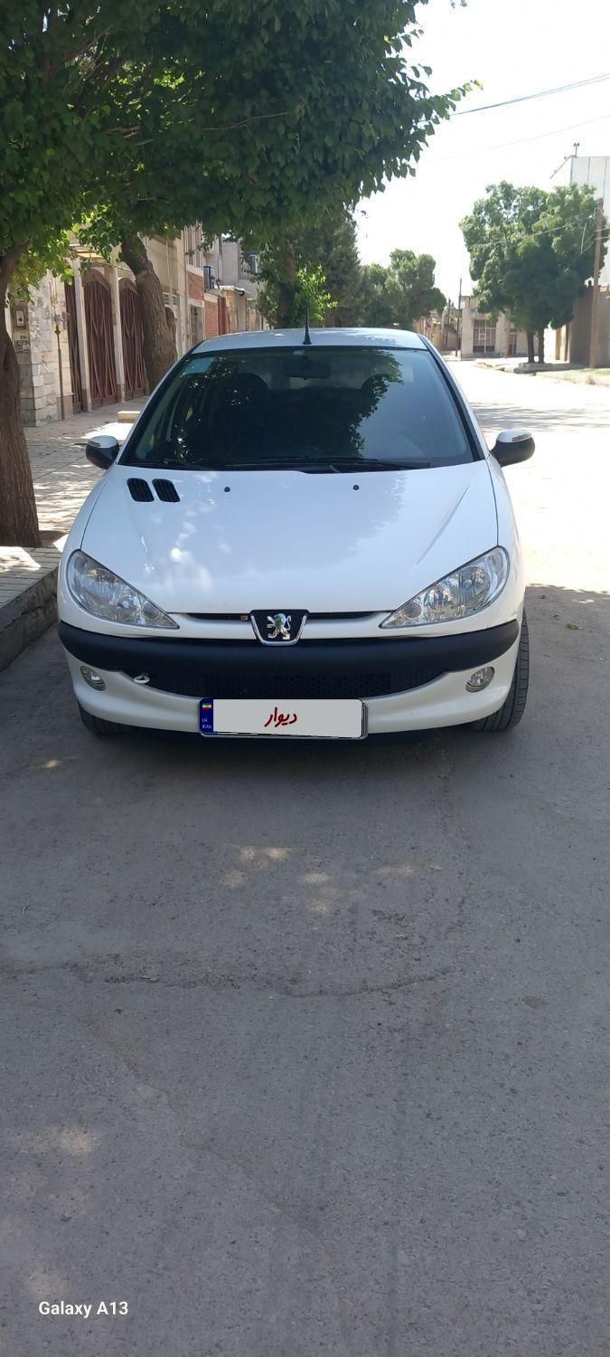 پژو ۲۰۶ صندوق دار v8 - 1395