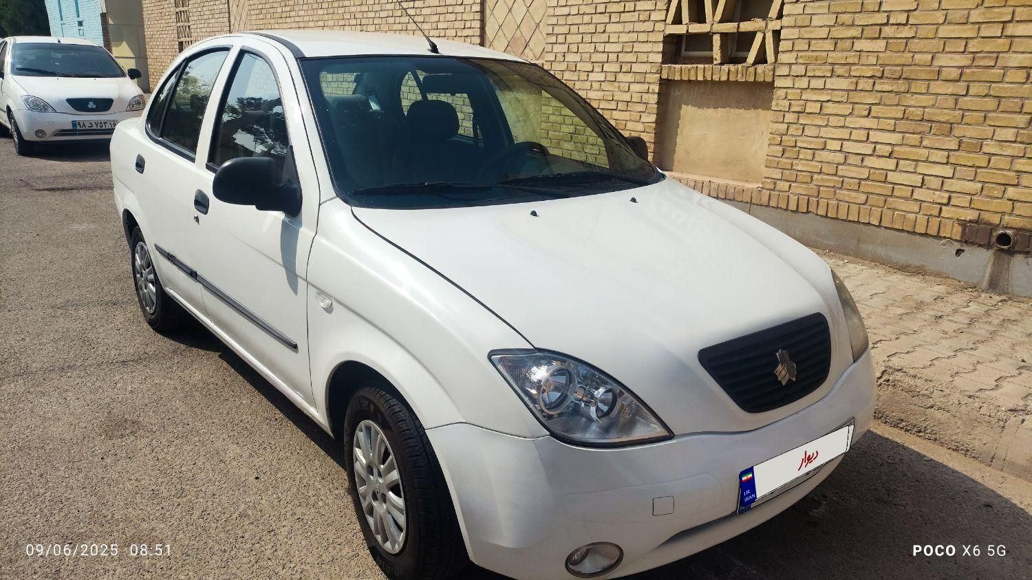 تیبا صندوق دار SX - 1400