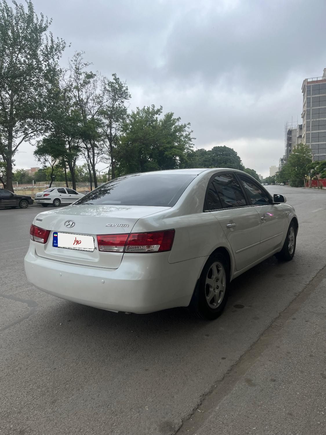 هیوندای سوناتا دنده‌ای NF 2400 - 2008