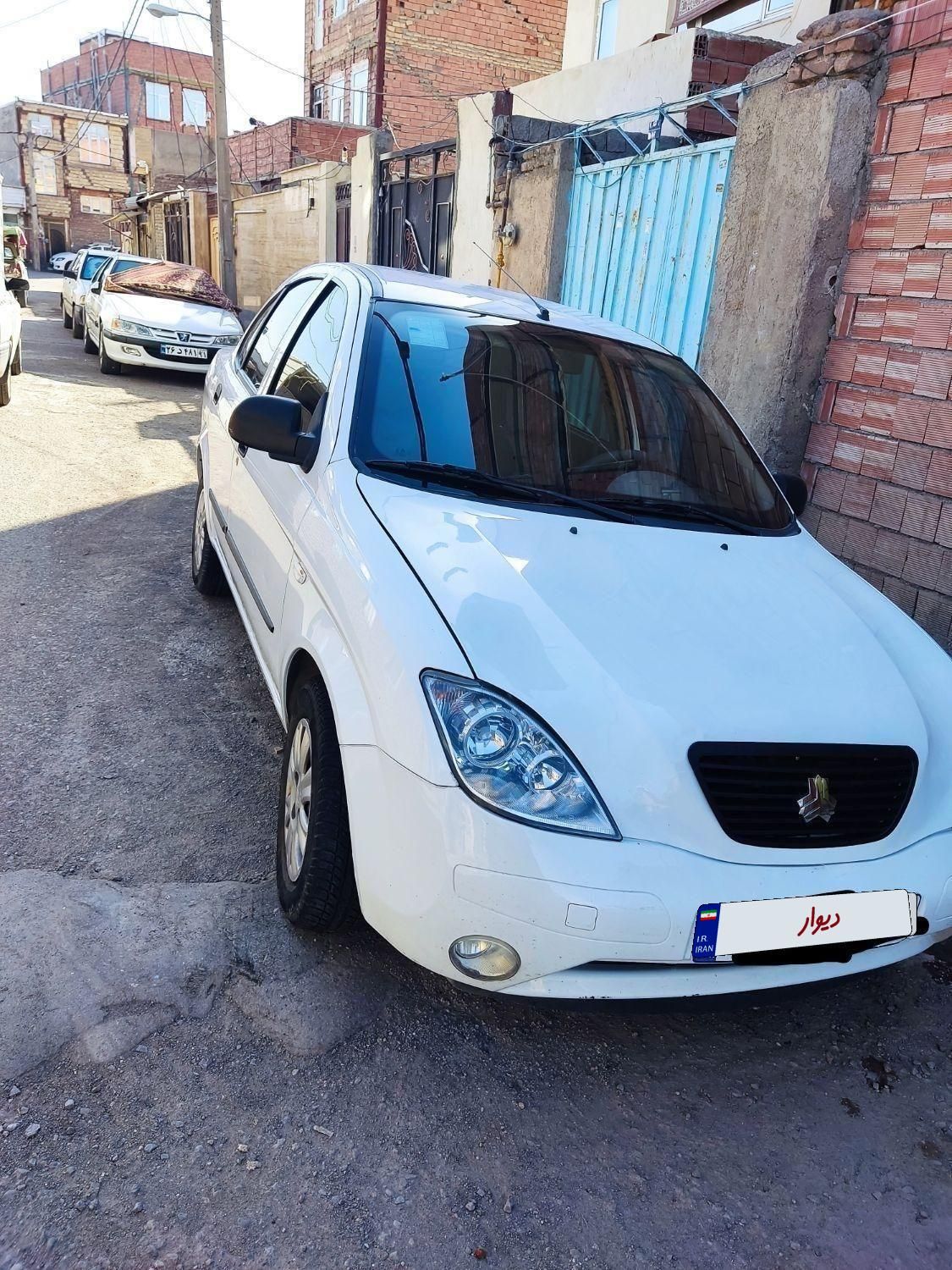 تیبا صندوق دار SX - 1398