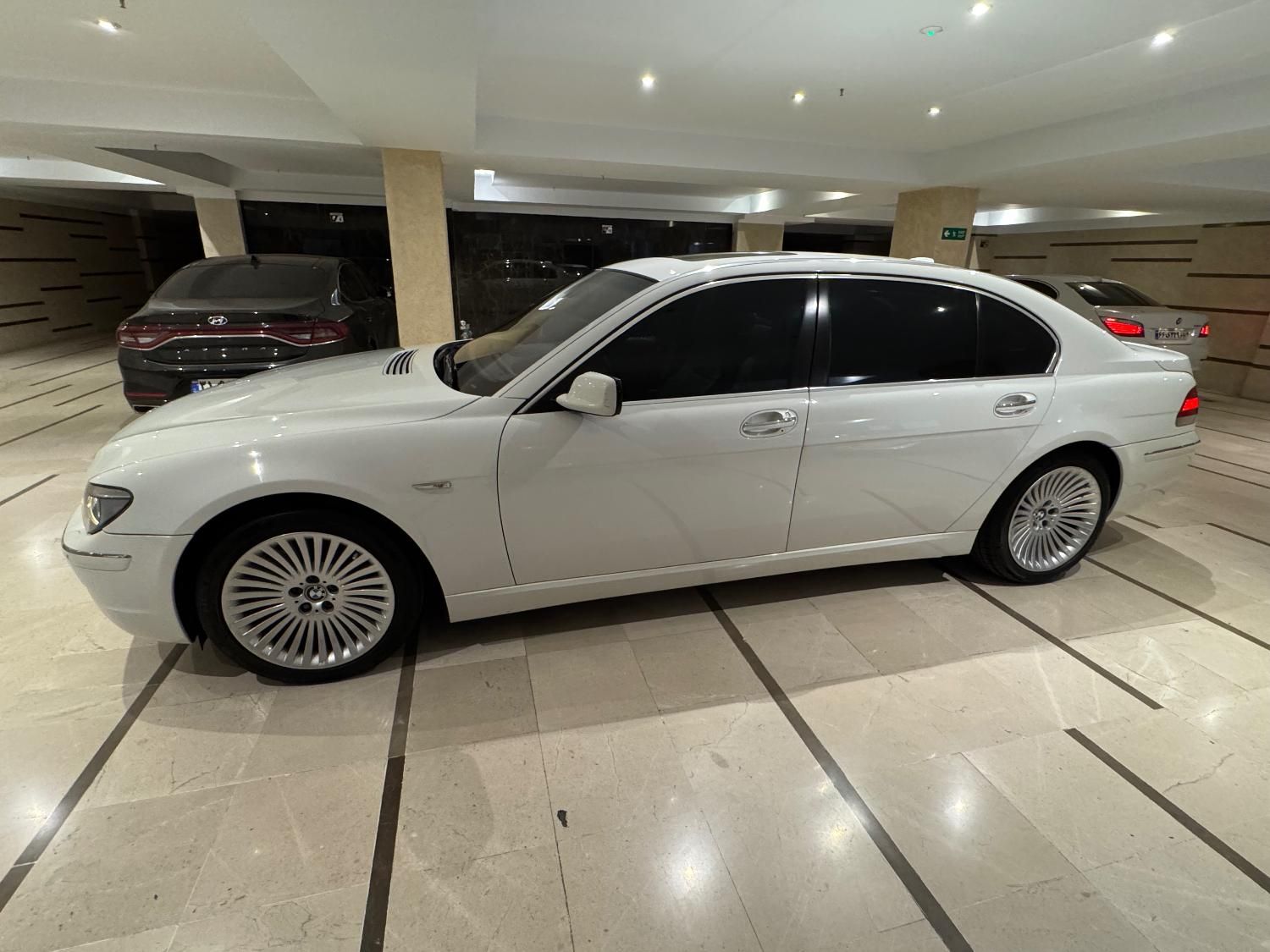 ب ام و سری 7 740li - 2008