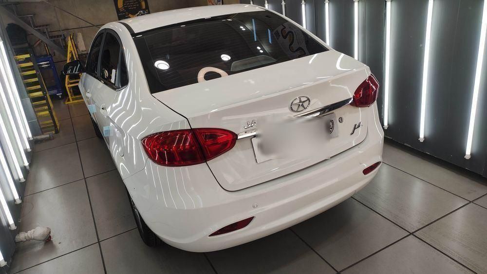 جک J4 اتوماتیک ساده - 2024