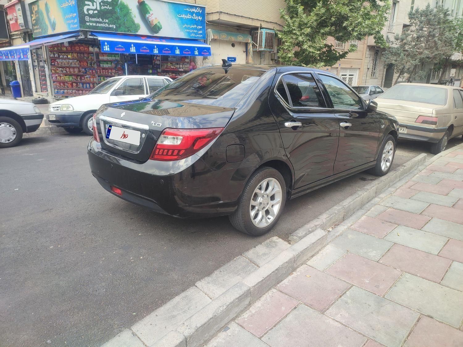 دنا پلاس توربو اتوماتیک - 1402
