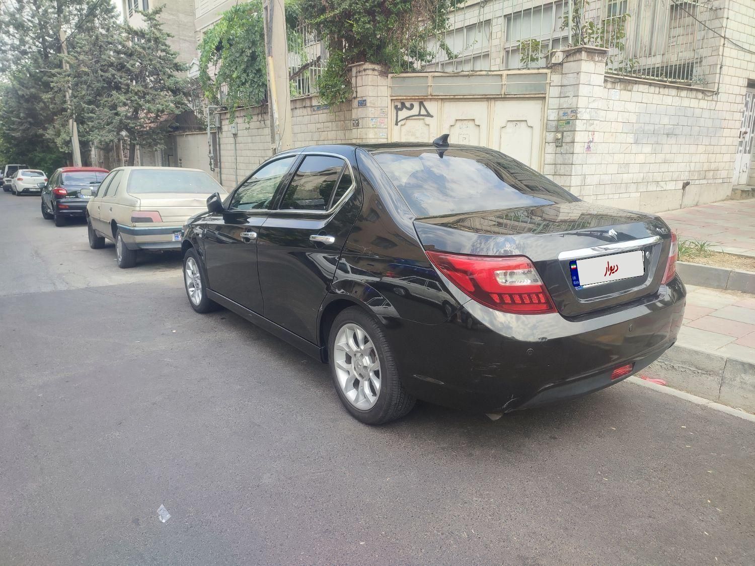 دنا پلاس توربو اتوماتیک - 1402