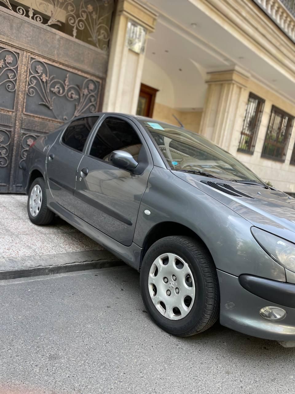 پژو ۲۰۶ صندوق دار v8 - 1396