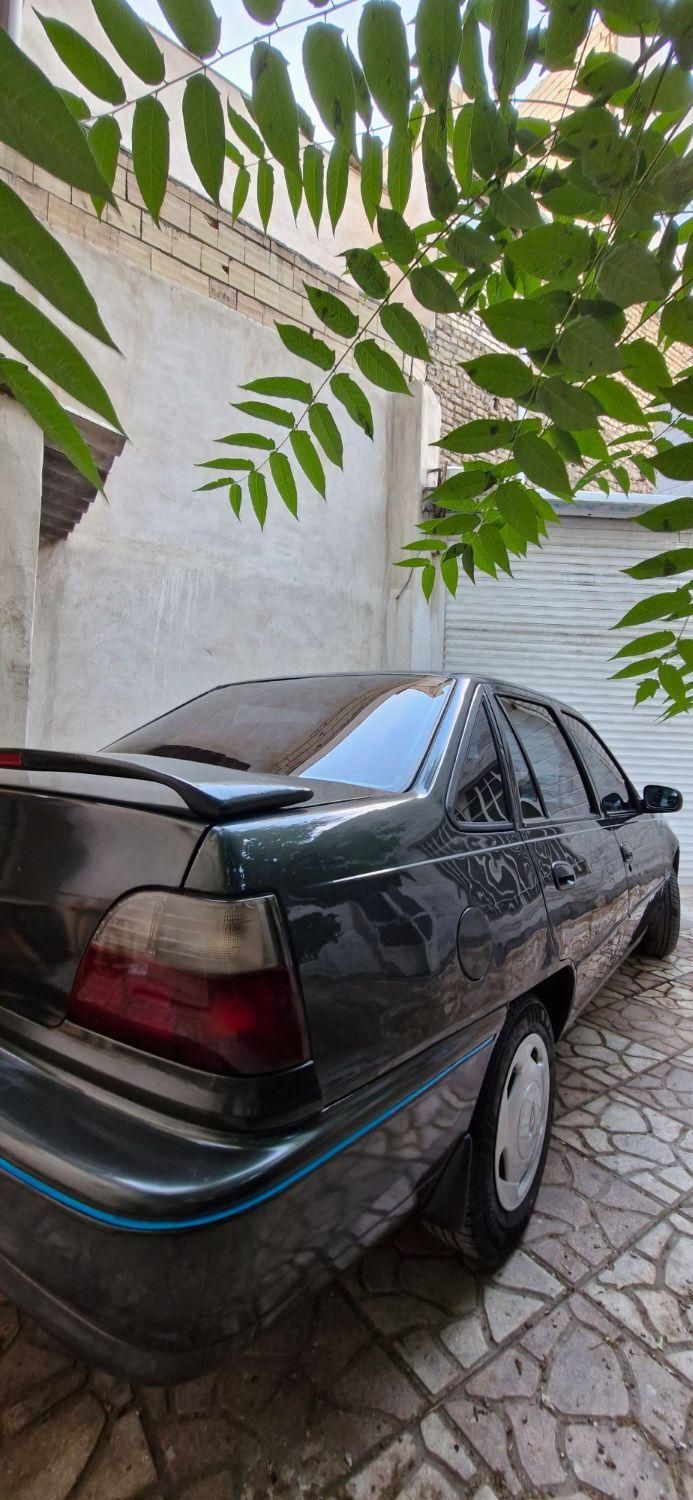 دوو سیلو سدان - 1997