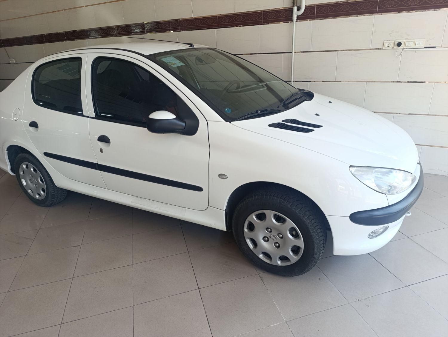 پژو ۲۰۶ صندوق دار v8 - 1399